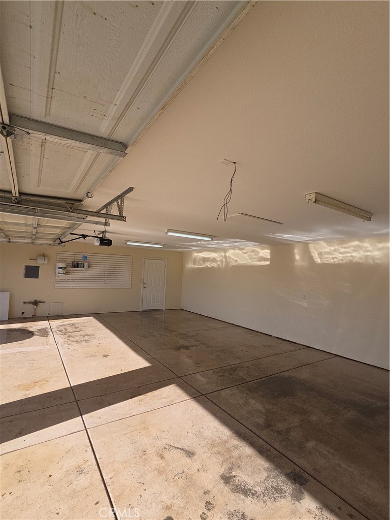 10141 Rochester Road Phelan, CA 92371 - Photo 20 of 22