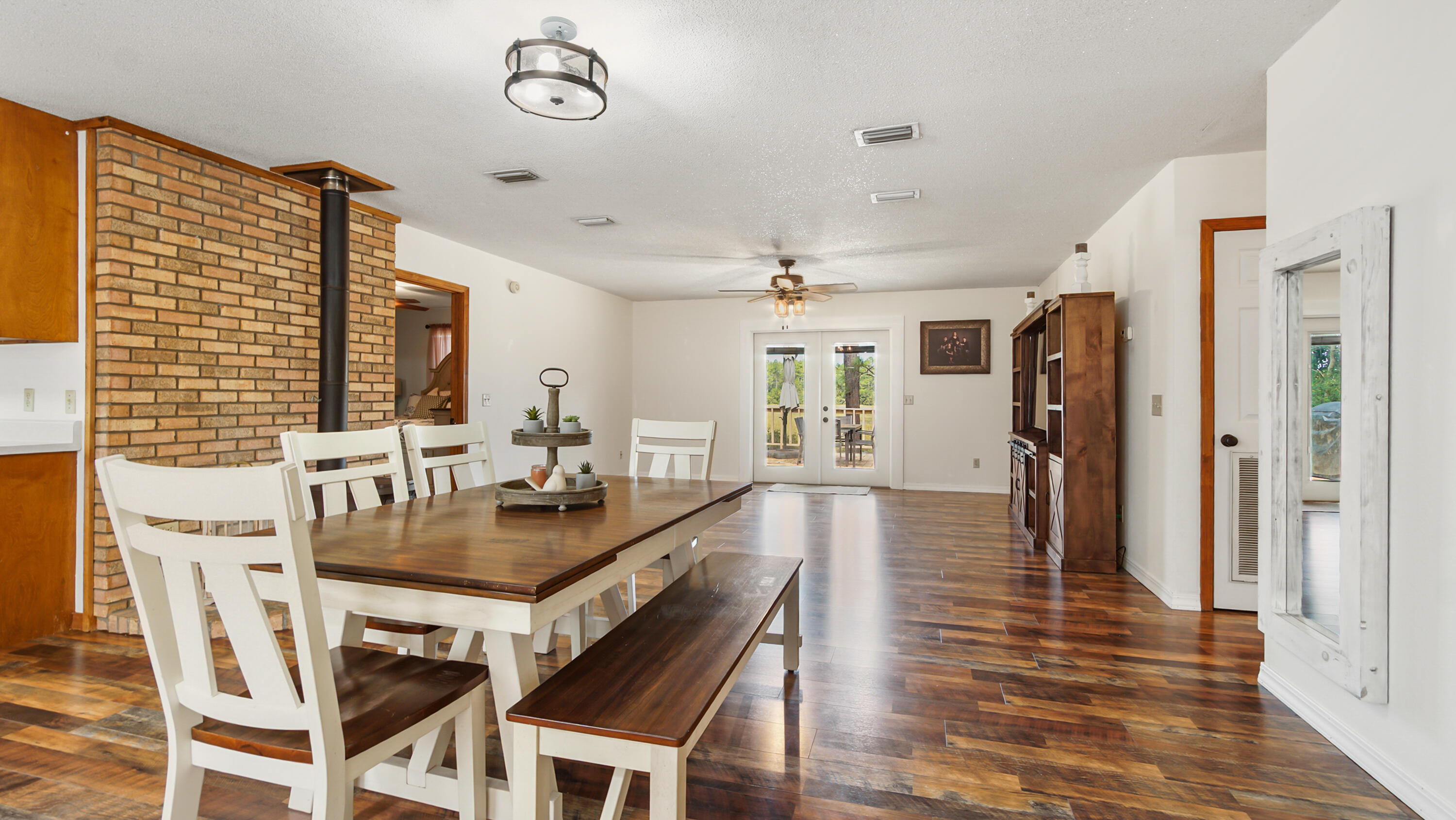35 Marion Drive DeFuniak Springs, FL 32433 - Photo 4 of 38 a dining room with furniture and window