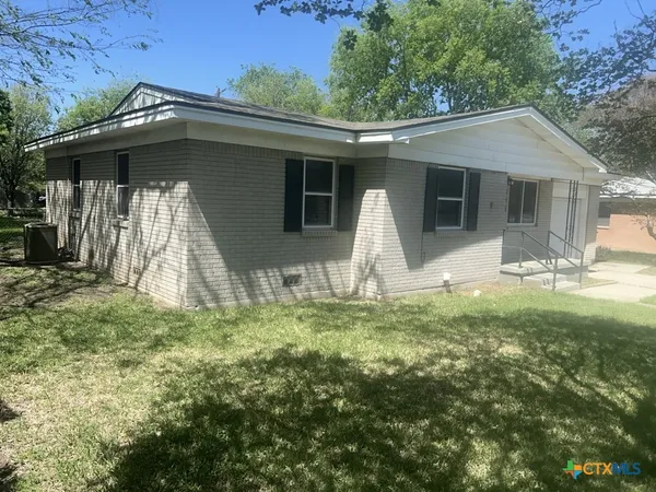 $1,350 | 304 Oak Street, Copperas Cove, TX 76522