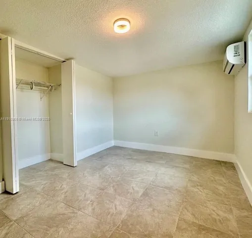 $1,995 | 2115 Northwest 185th Street, Unit B, Miami Gardens, FL 33056