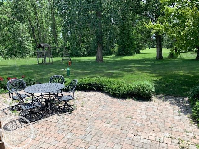37304 25 Mile Road New Baltimore, MI 48047 - Photo 10 of 42 50051686-9.JPG