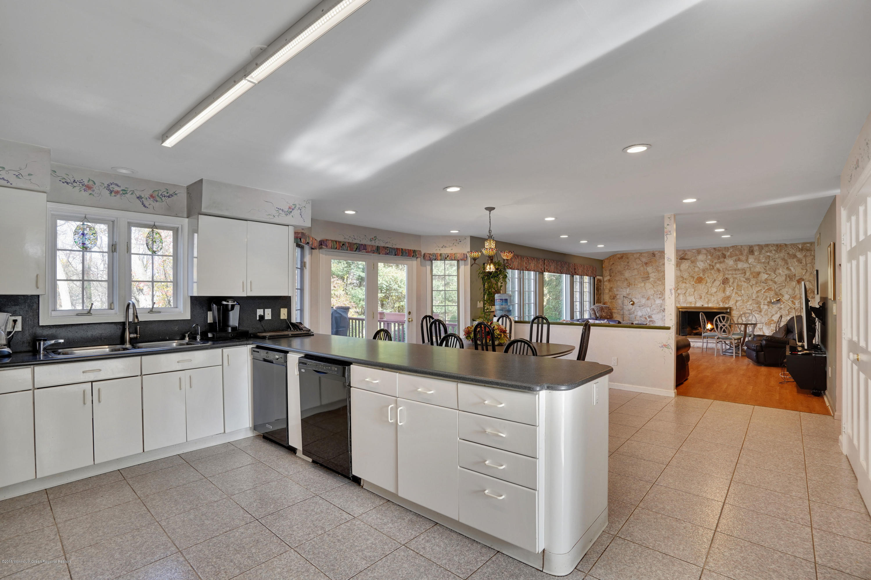 1 Old Farm Road Oakhurst, NJ 07755 - Photo 36 of 64 mjb00226-mjb00230