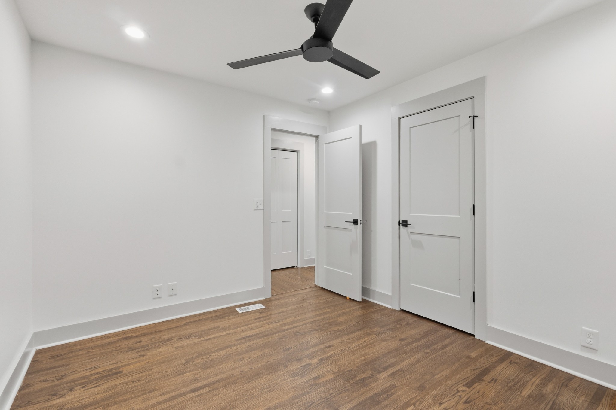 652 Moormans Arm Road Nashville, TN 37207 - Photo 18 of 25 a view of an empty room with wooden floor