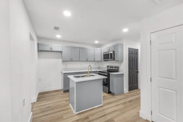 $280,000 | 3301 Hedrick Street, Fort Worth, TX 76111