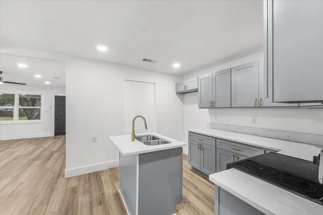 $280,000 | 3301 Hedrick Street, Fort Worth, TX 76111