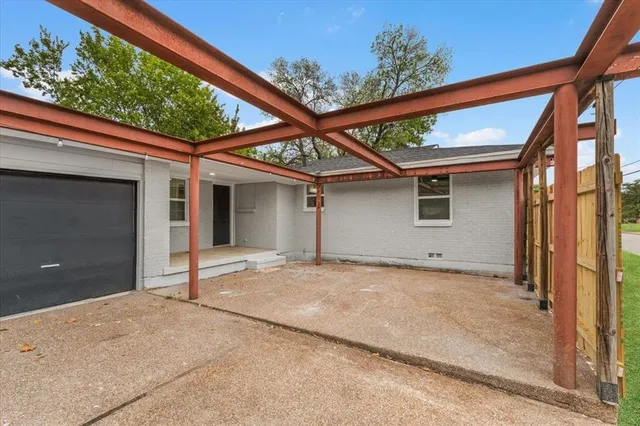 $280,000 | 3301 Hedrick Street, Fort Worth, TX 76111