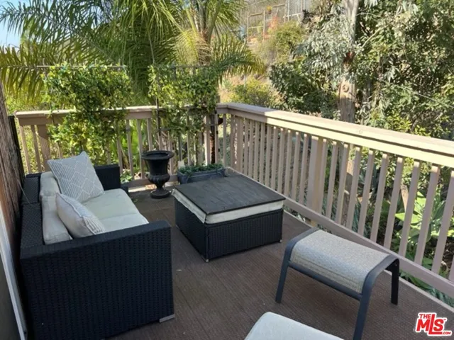 $6,800 | 729 Kenmore Circle, Newbury Park, CA 91320