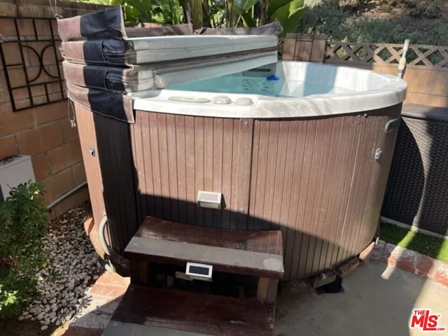 $6,800 | 729 Kenmore Circle, Newbury Park, CA 91320