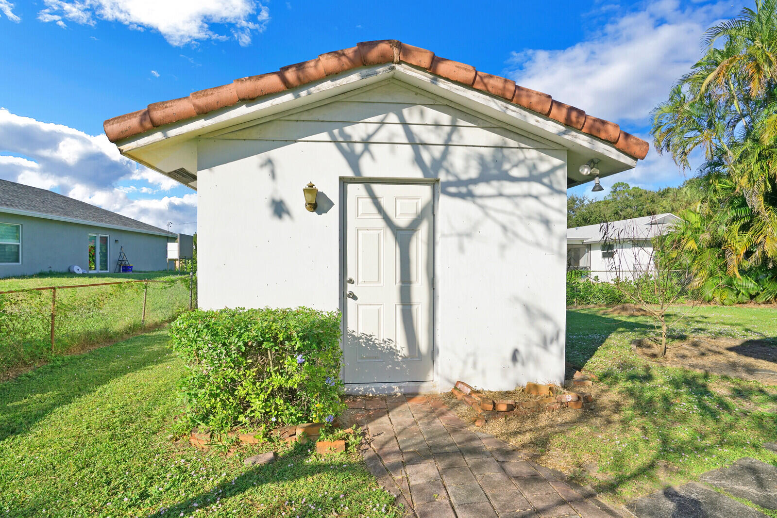 5119 Belvedere Road Haverhill, FL 33417 - Photo 22 of 28 29_Image_29_mls