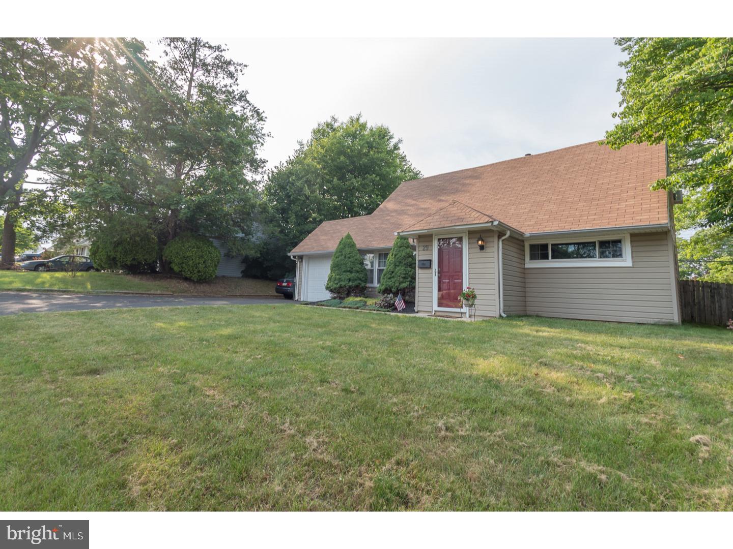 29 Calicobush Road Levittown, PA 19057 - Photo 23 of 25