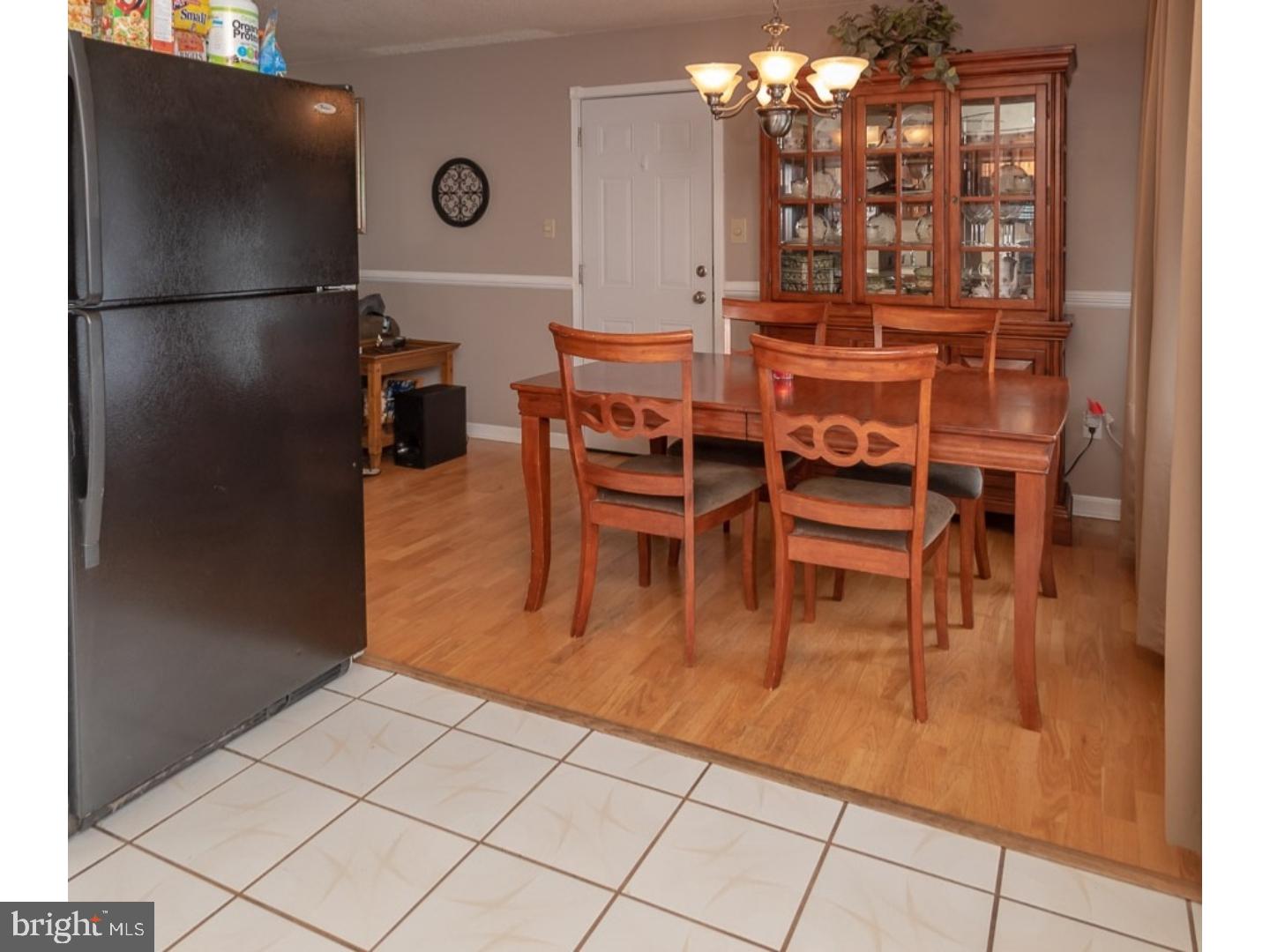 29 Calicobush Road Levittown, PA 19057 - Photo 10 of 25