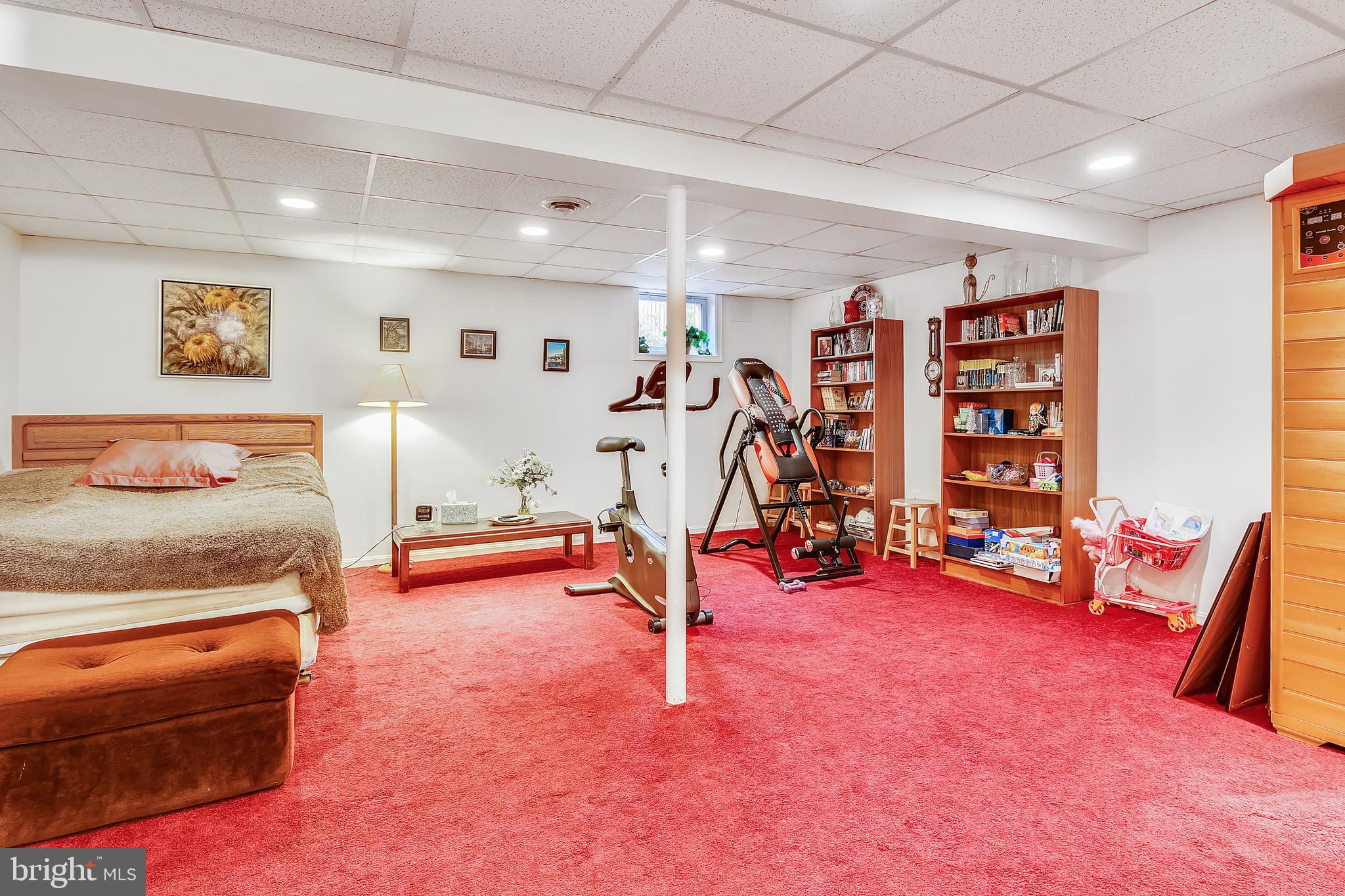 1041 Windrush Lane, Unit 6 Sandy Spring, MD 20860 - Photo 22 of 28 Great rec/room/playroom/family room