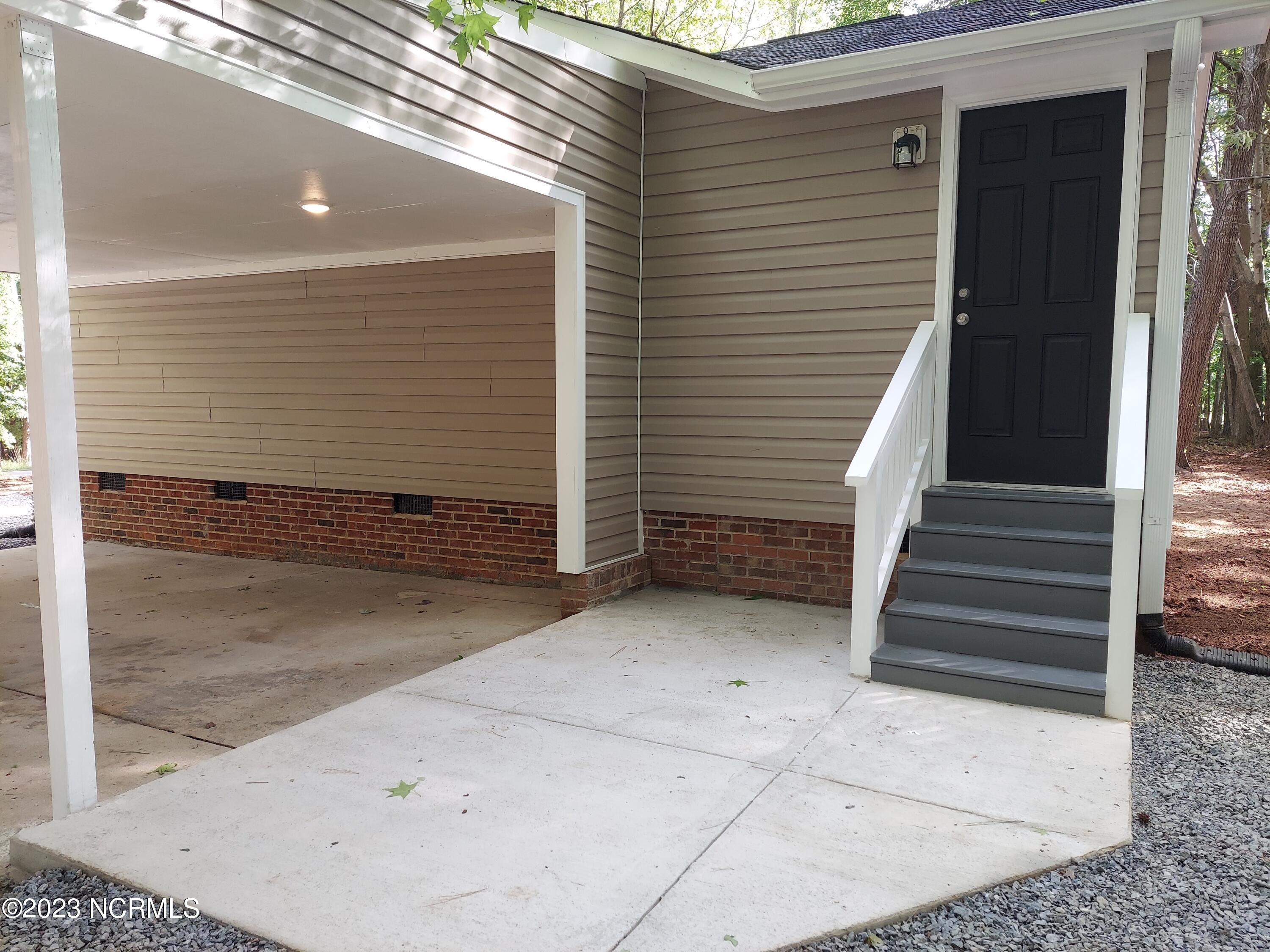 2432 Carpenter Pond Road Raleigh, NC 27613 - Photo 12 of 14 Patio