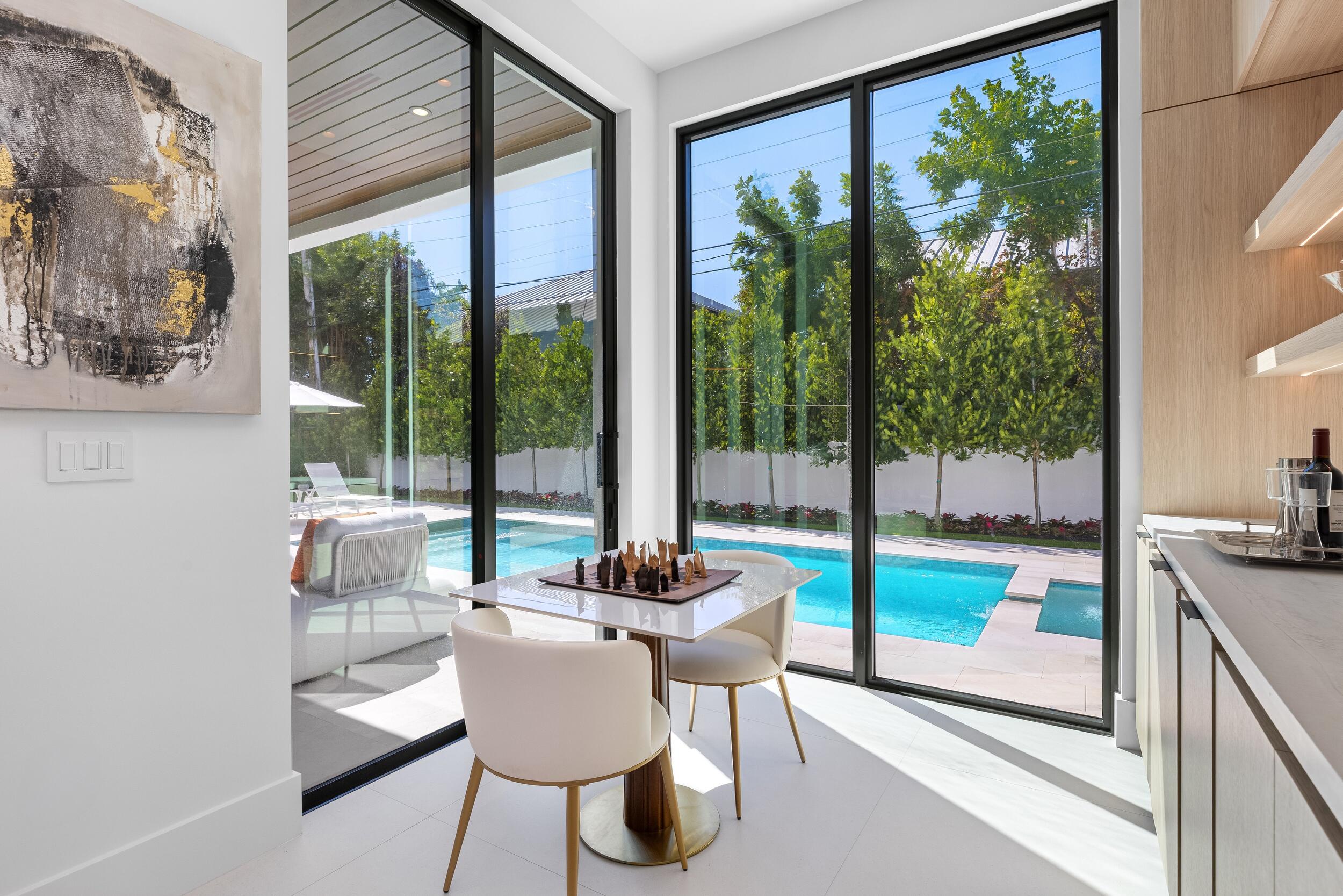 1051 Northeast 2nd Terrace Boca Raton, FL 33432 - Photo 26 of 51 Bar Area