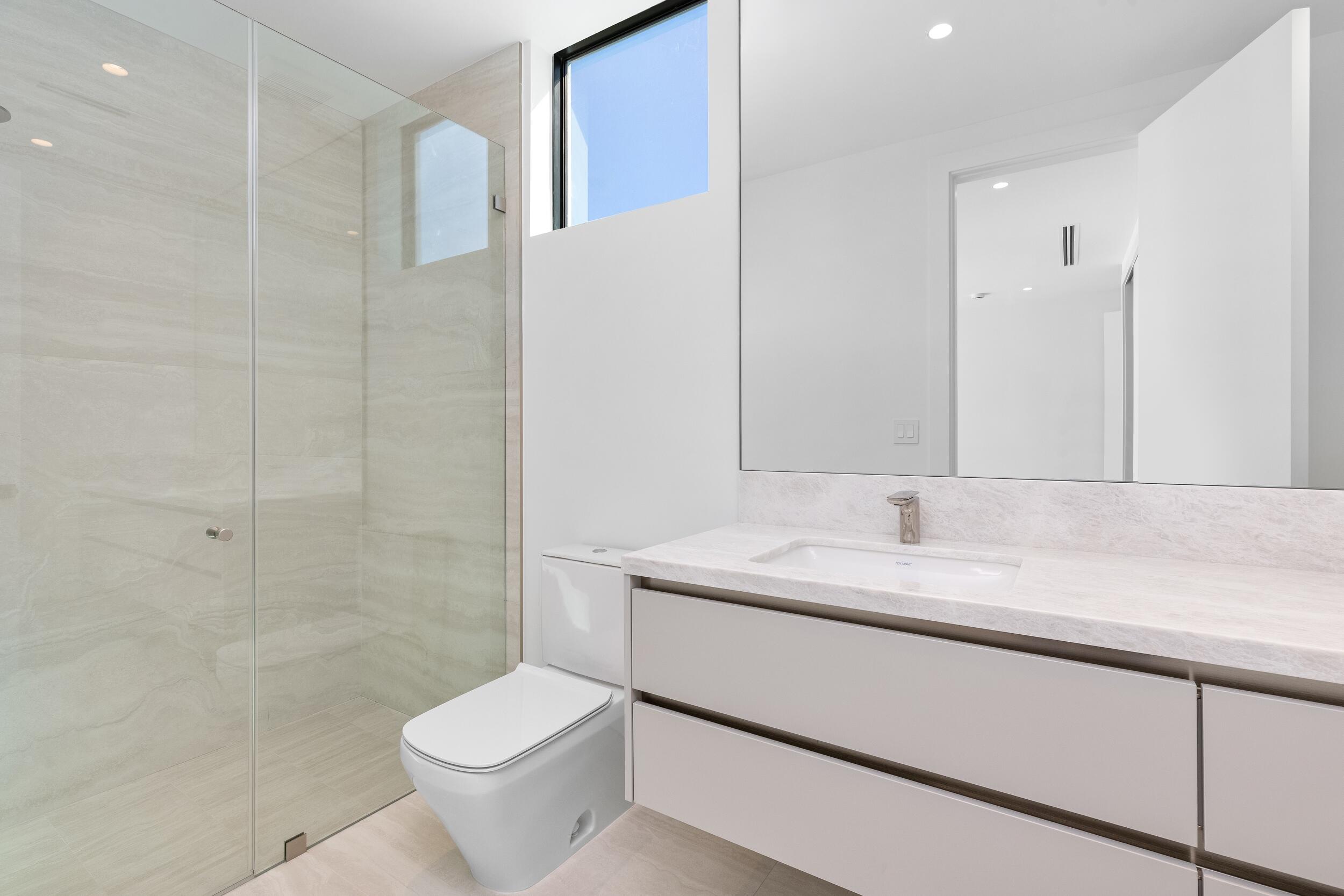 1051 Northeast 2nd Terrace Boca Raton, FL 33432 - Photo 42 of 51 Guest Bathroom