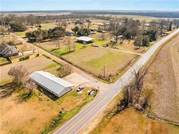 $293,000 | 3598 Highway 452, Marksville, LA 71351