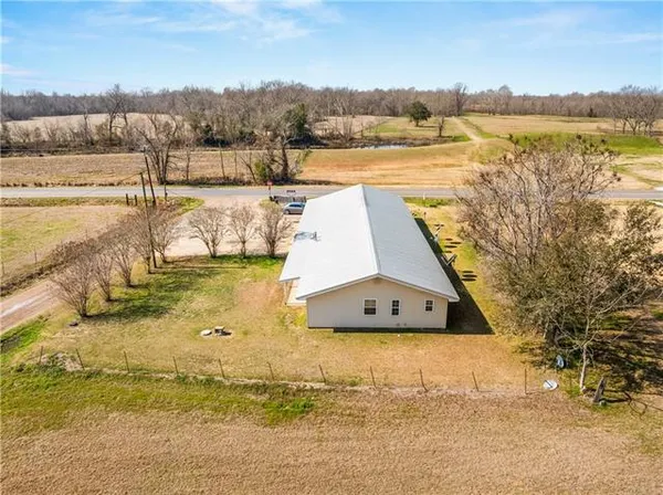 $293,000 | 3598 Highway 452, Marksville, LA 71351