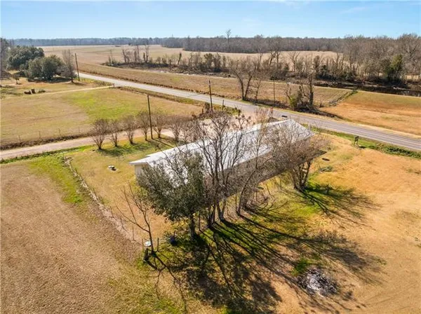 $293,000 | 3598 Highway 452, Marksville, LA 71351