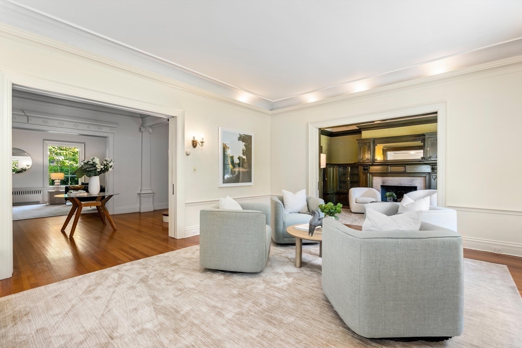 87 Hammond Street Newton, MA 02467 - Photo 13 of 40