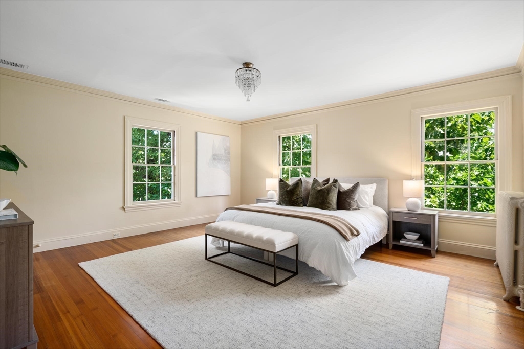 87 Hammond Street Newton, MA 02467 - Photo 26 of 40