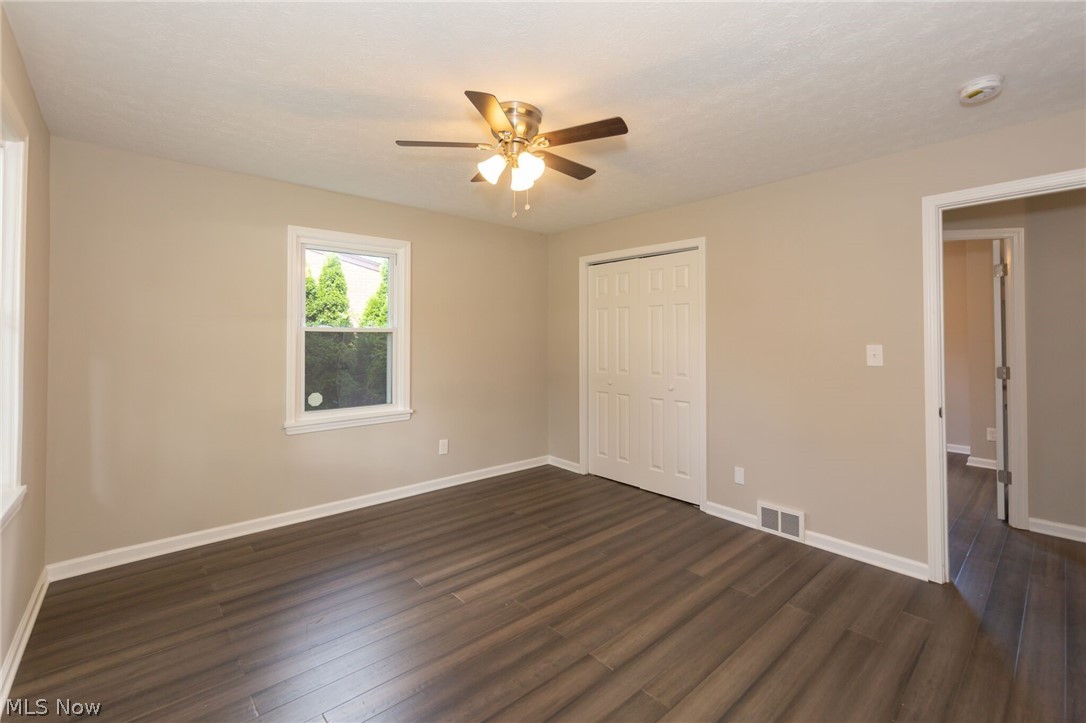 25965 Highland Road Cleveland, OH 44143 - Photo 10 of 26
