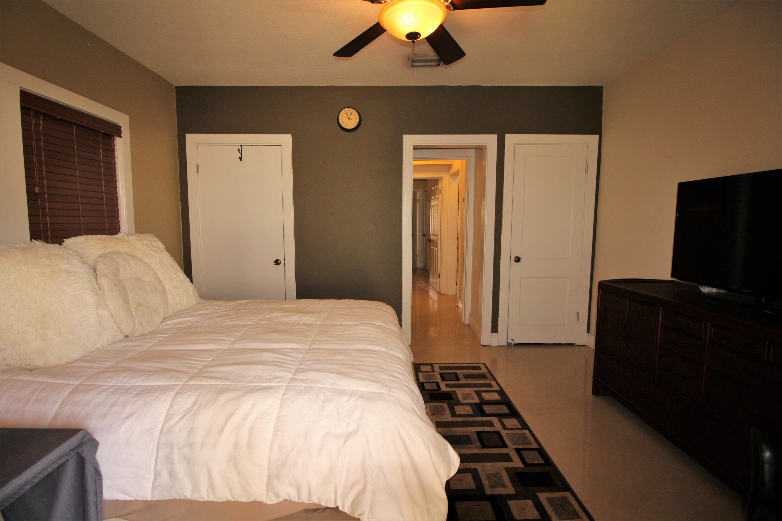 909 Andrews Road West Palm Beach, FL 33405 - Photo 11 of 33 Bedroom 1