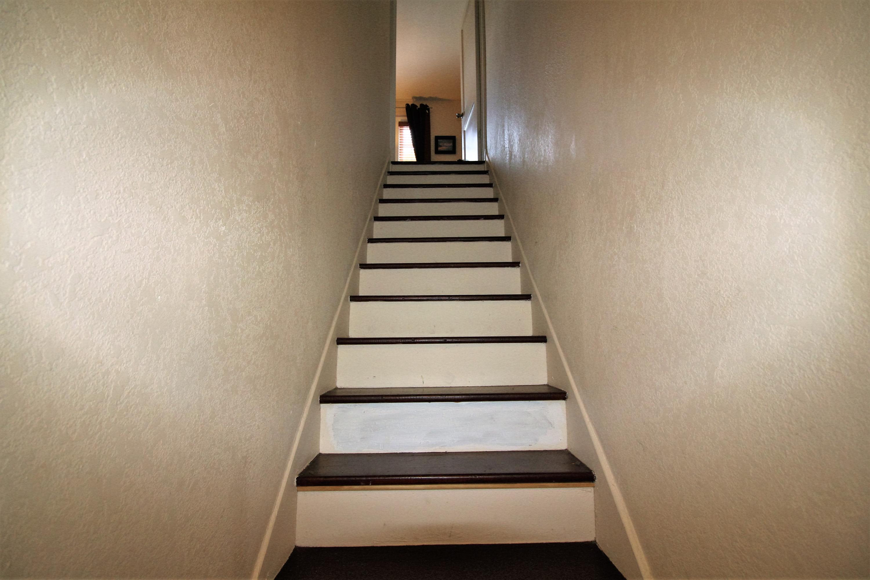 909 Andrews Road West Palm Beach, FL 33405 - Photo 16 of 33 Stairs to Master Suite