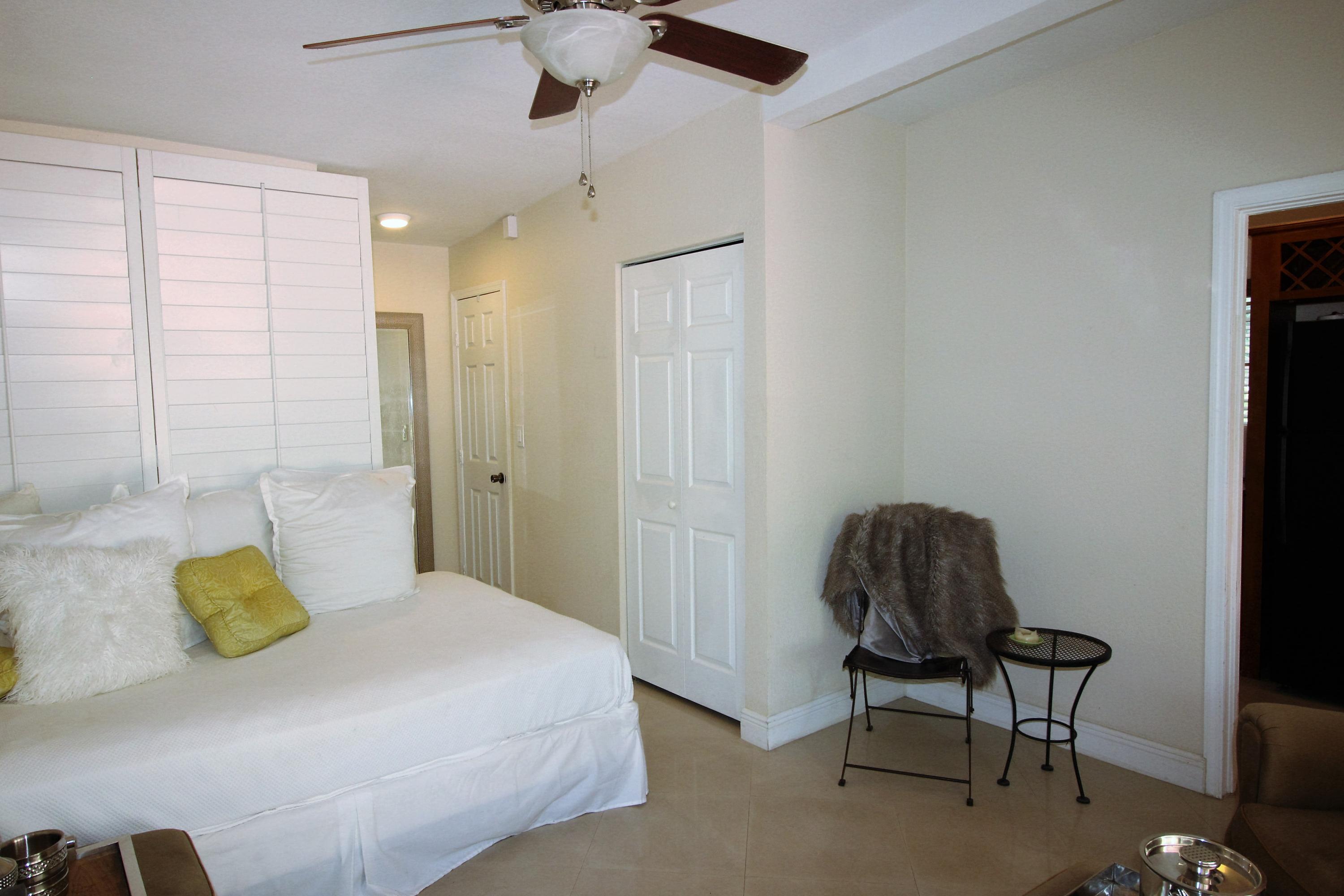 909 Andrews Road West Palm Beach, FL 33405 - Photo 25 of 33 Cottage