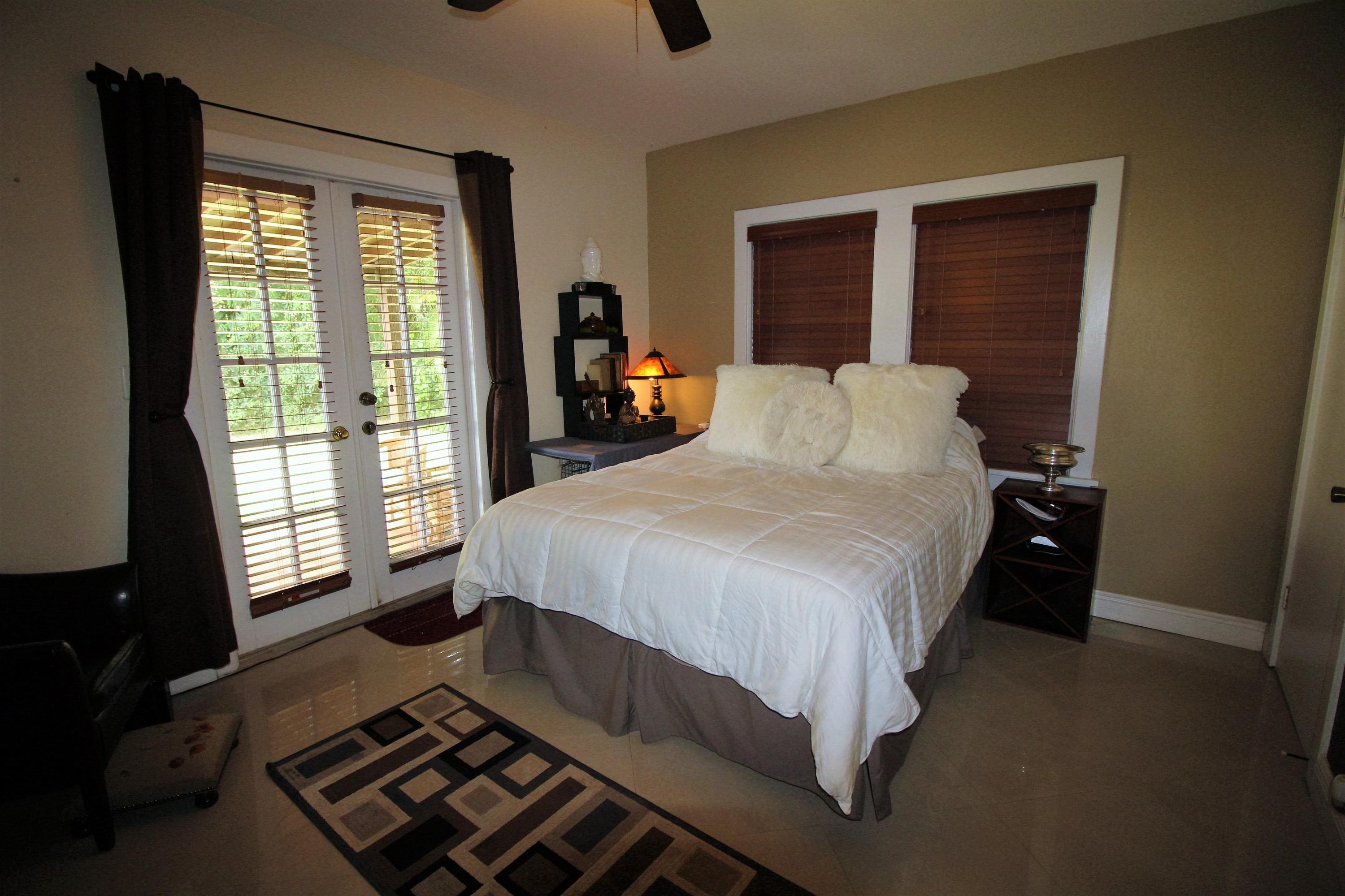 909 Andrews Road West Palm Beach, FL 33405 - Photo 10 of 33 Bedroom 1