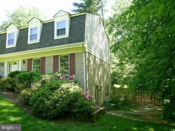 10213 Old Hunt Road Vienna, VA 22181 - Photo 25 of 25 Exterior #5