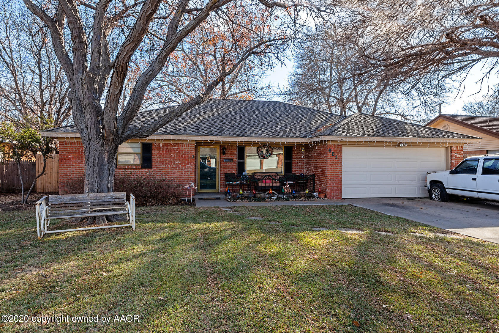 6017 Calumet Road Amarillo, TX 79106 - Photo 31 of 31 a view of a house with backyard and sitting area