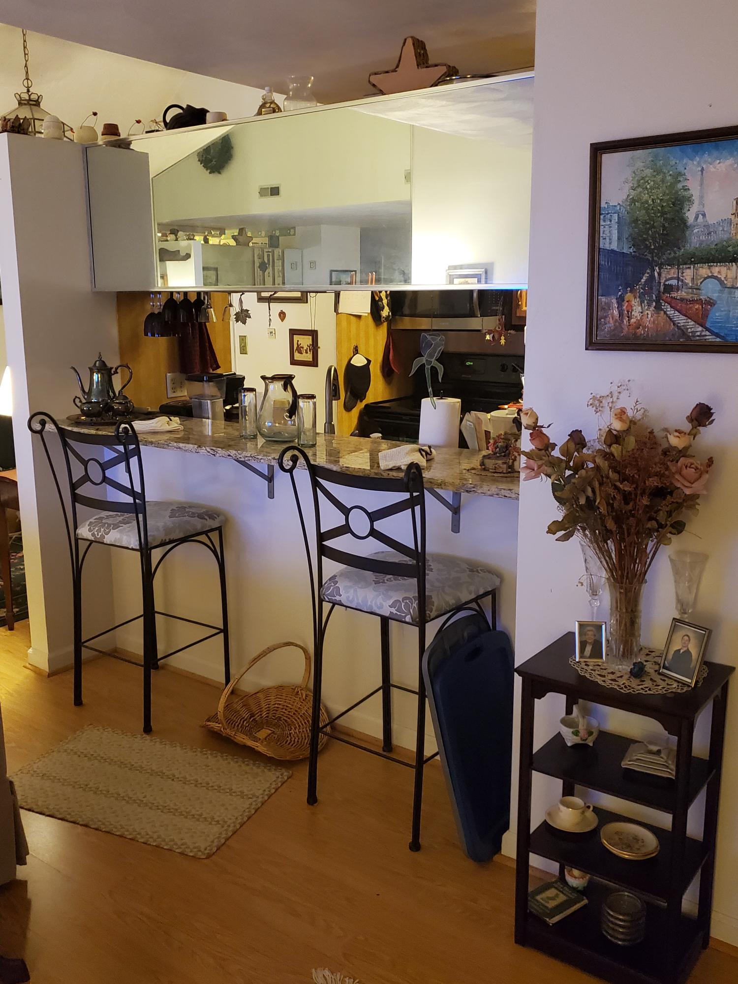 3337 Forest Ridge Road Roanoke, VA 24018 - Photo 11 of 36 a room with furniture and a potted plant