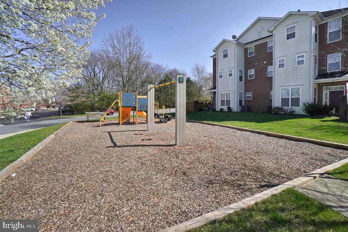 112 Featherstone Place Frederick, MD 21702 - Photo 20 of 27 Neighborhood tot lots!