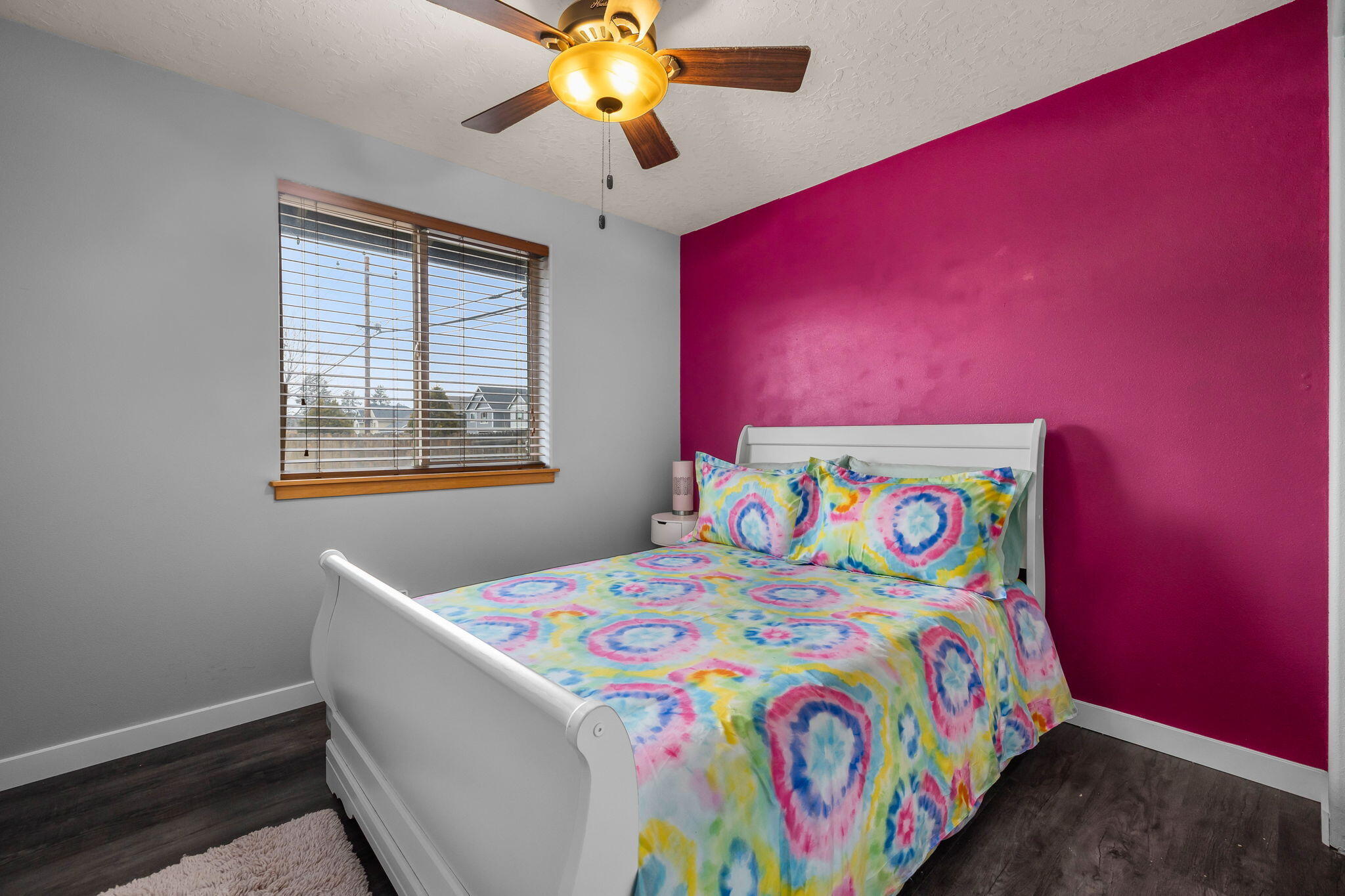 61399 Whitetail Street Bend, OR 97702 - Photo 11 of 15 second bedroom