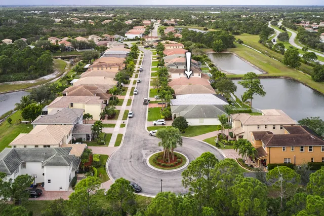 $550,000 | 1231 Southeast Kirk Street, Stuart, FL 34997