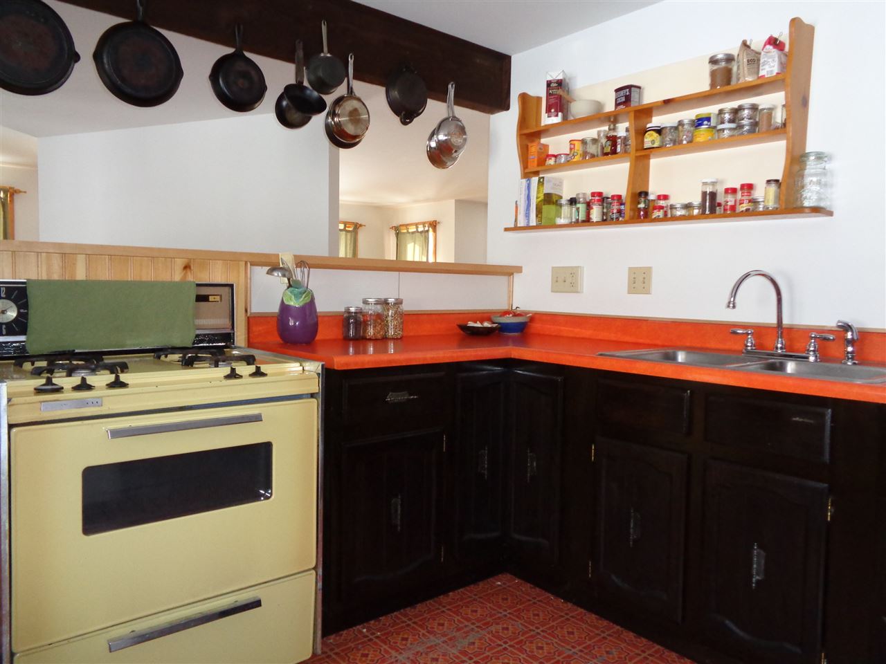 641 Rockydale Road Bristol, VT 05443 - Photo 12 of 26