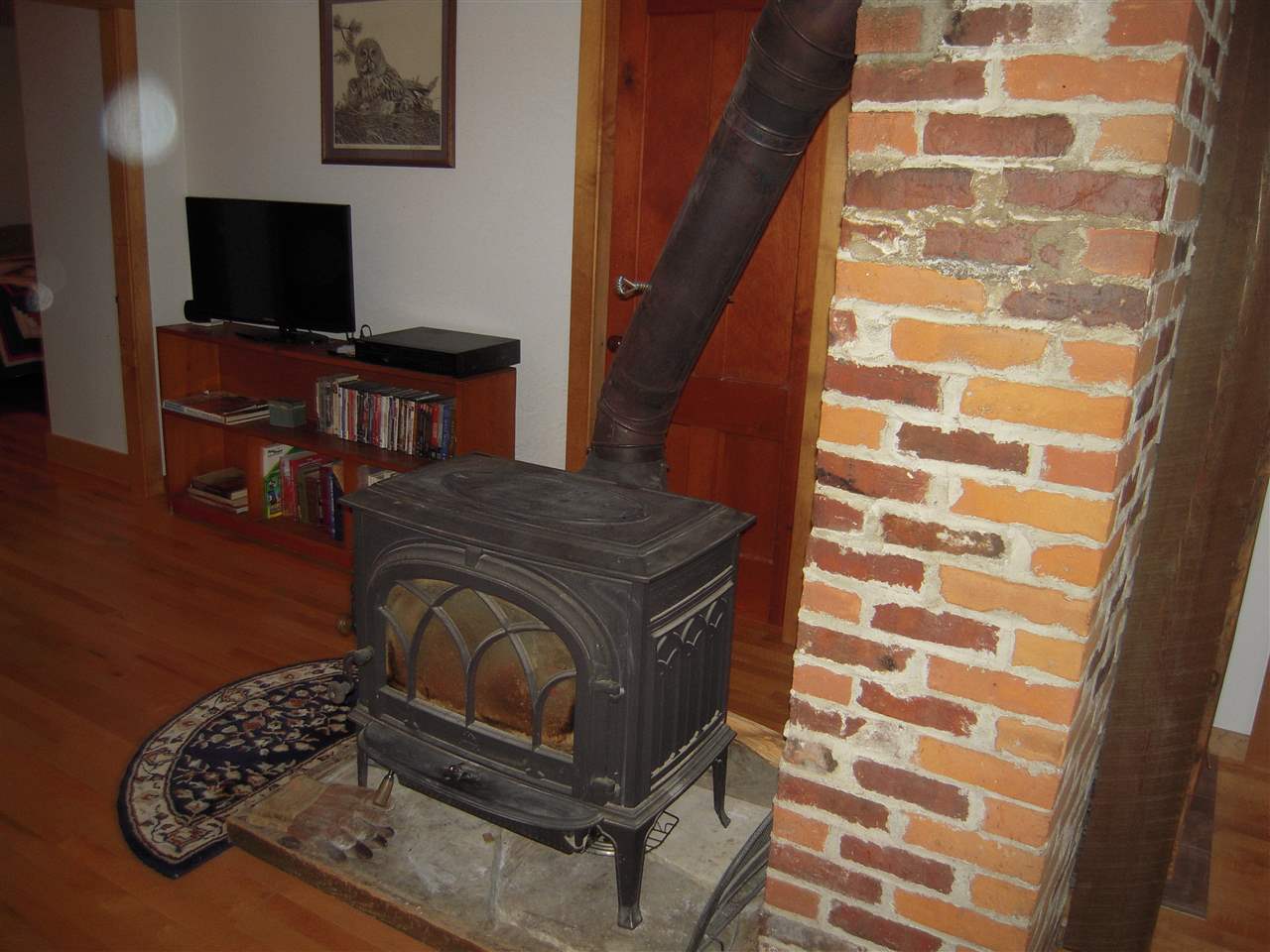 641 Rockydale Road Bristol, VT 05443 - Photo 5 of 26