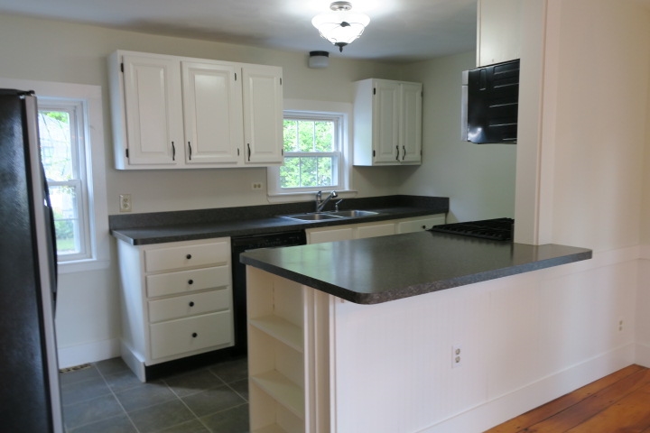 30 South Street Exeter, NH 03833 - Photo 8 of 19 Gallery Image 8