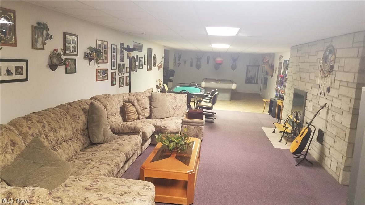 215 Annis Road Amherst, OH 44001 - Photo 17 of 33 Gallery Image 17