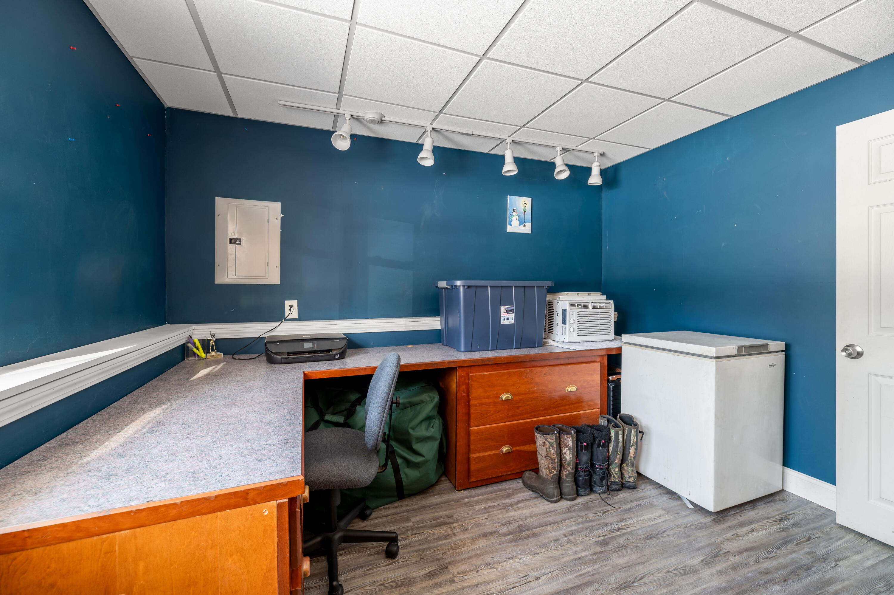 30 Yankee Avenue Bangor, ME 04401 - Photo 31 of 45 Office