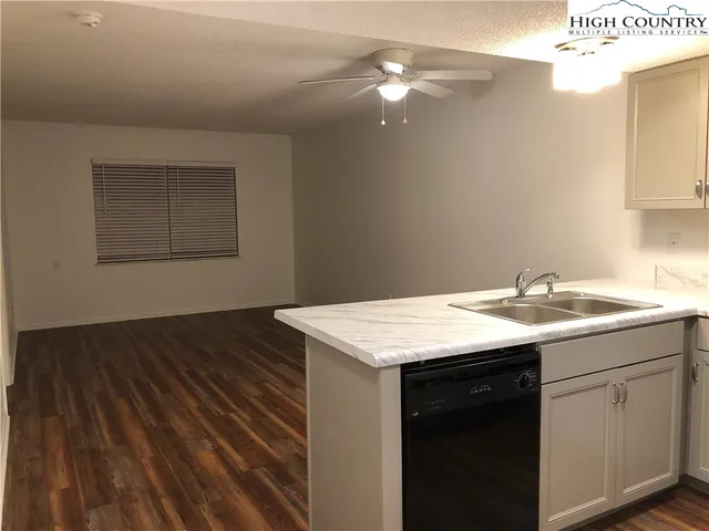 $260,000 | 229 East King Street, Unit 9, Boone, NC 28607