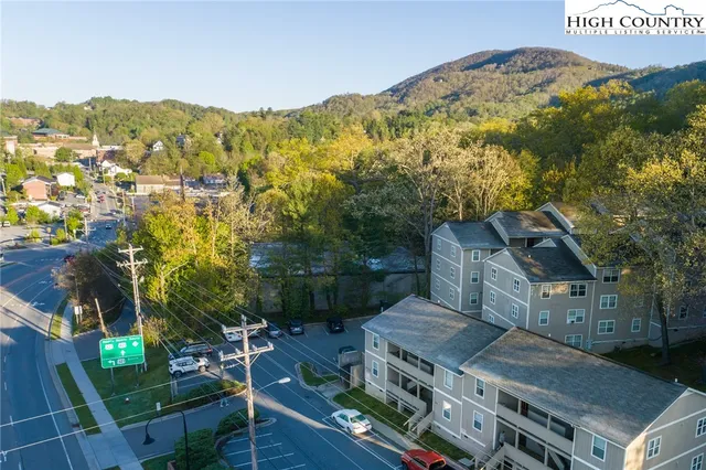 $260,000 | 229 East King Street, Unit 9, Boone, NC 28607