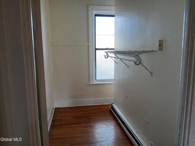 $1,125 | 1826 3rd Avenue, Unit 2, Watervliet, NY 12189