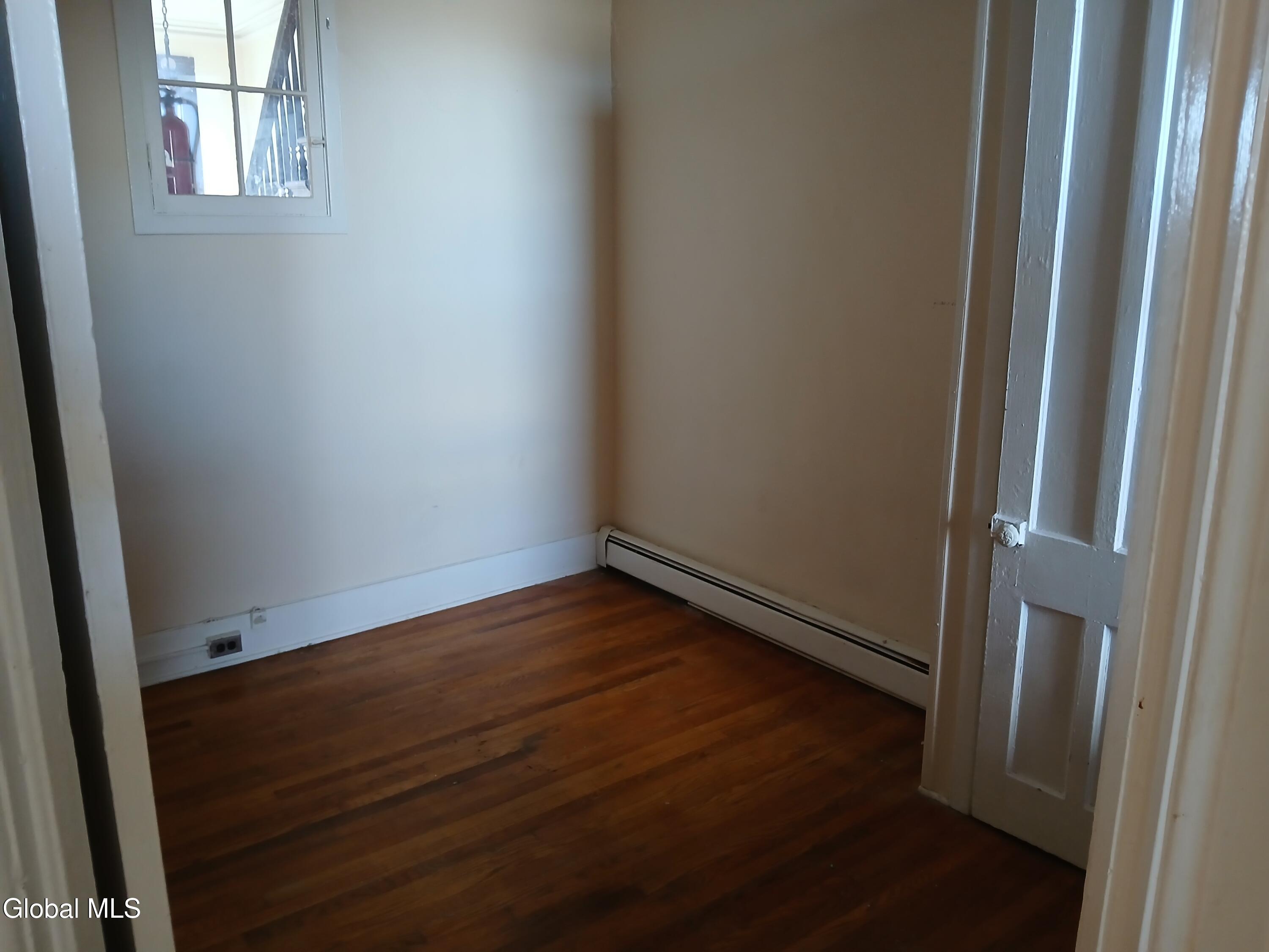 1826 3rd Avenue, Unit 2 Watervliet, NY 12189 - Photo 6 of 10 1826 3rd-5