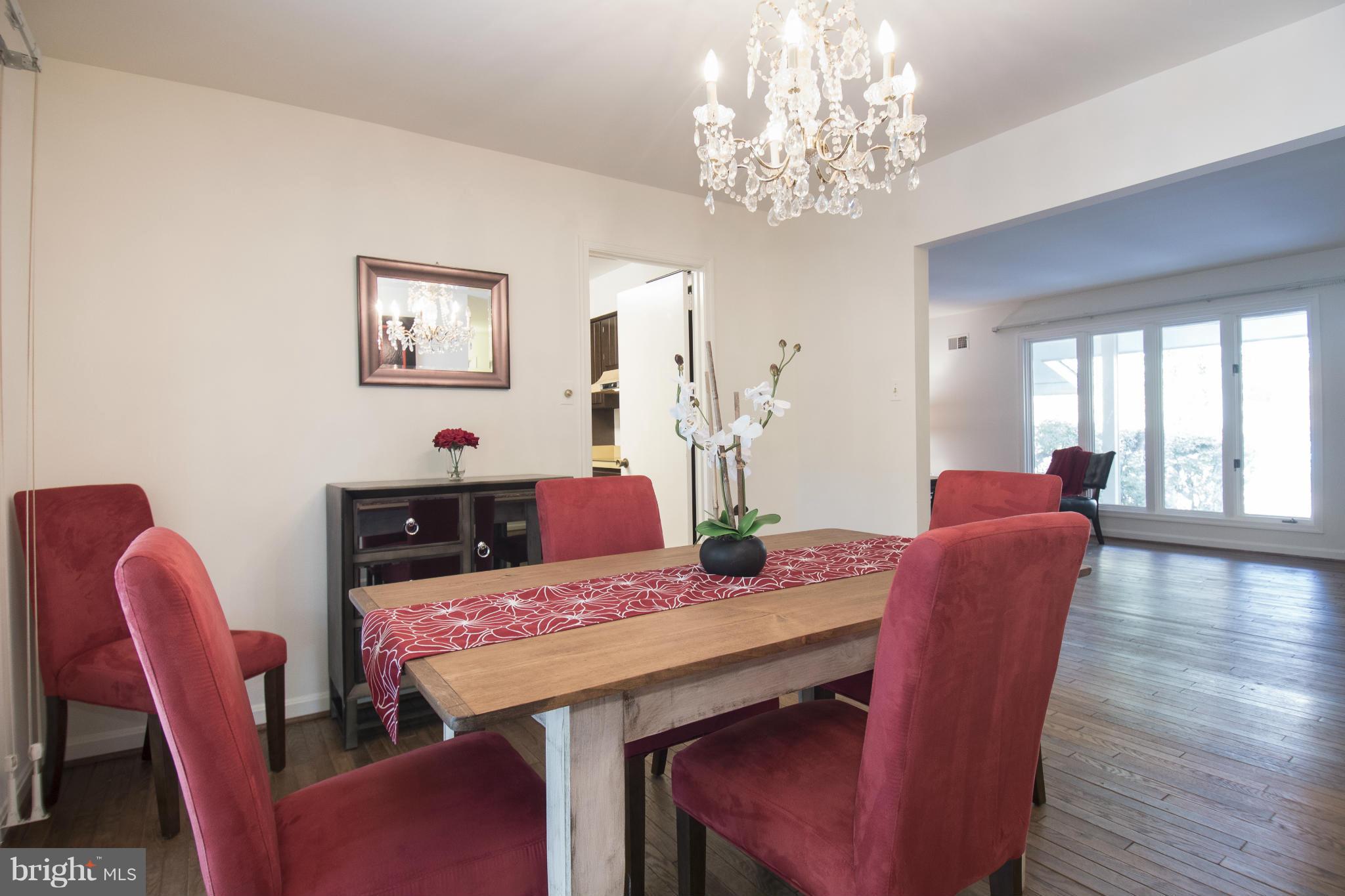 7716 Bells Mill Road Bethesda, MD 20817 - Photo 14 of 30 Dining Room