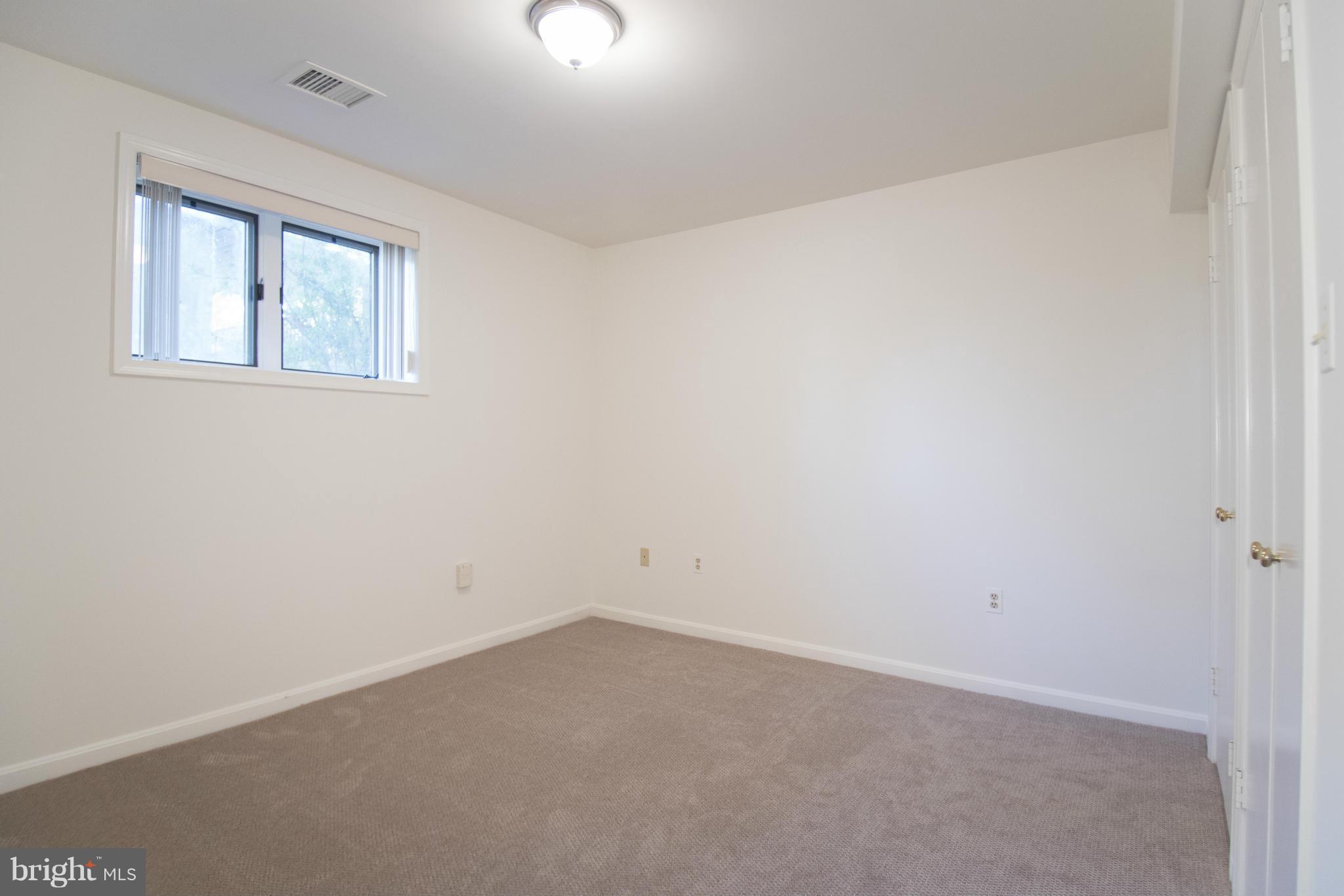 7716 Bells Mill Road Bethesda, MD 20817 - Photo 27 of 30 Bedroom