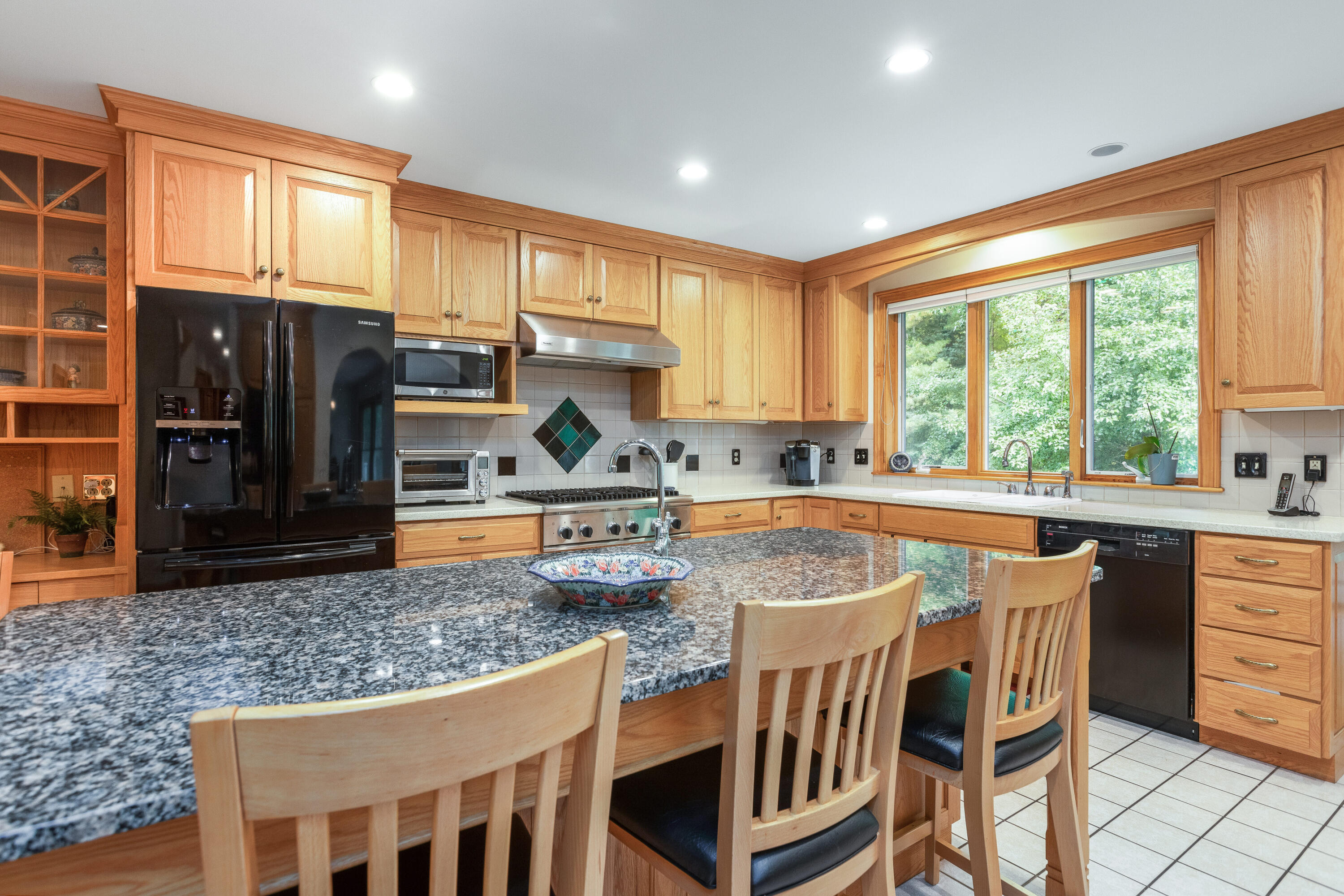 6 Sturdivant Road Cumberland, ME 04110 - Photo 8 of 71 6 Sturdivant Rd Cumberland ME-print-012-