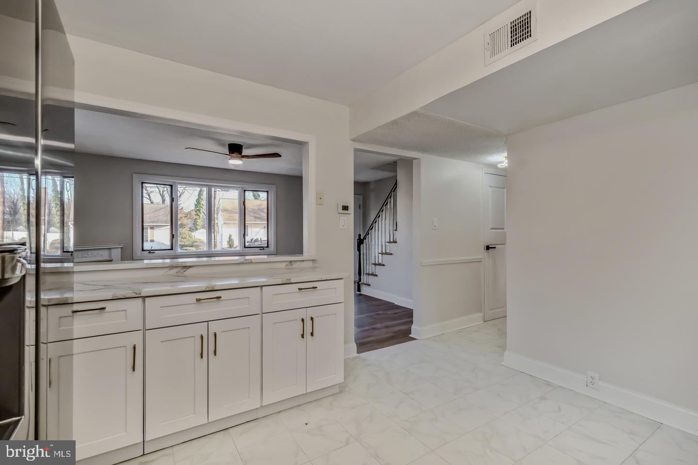 12 Overbrook Avenue Maple Shade, NJ 08052 - Photo 6 of 17