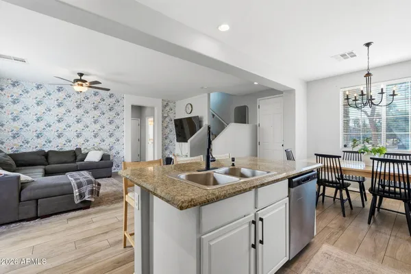 $429,900 | 1646 East Joseph Way, Gilbert, AZ 85295