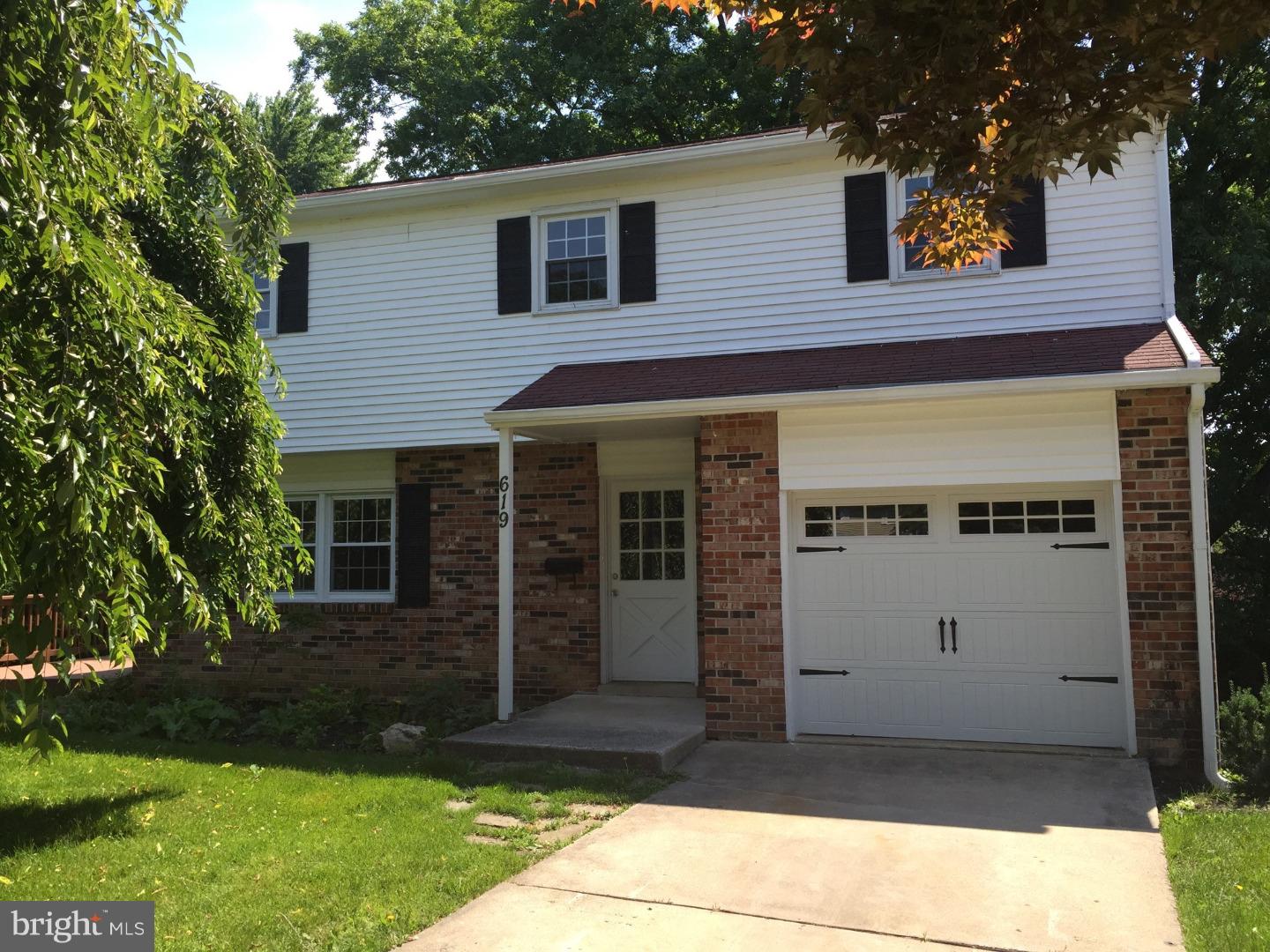 619 Governor Drive Reading, PA 19607 - Photo 1 of 23 Gallery Image 1